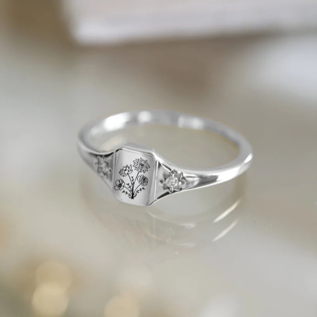 Personalized Dainty Birth Flowers Ring For Women Best Gift For Mother's Day