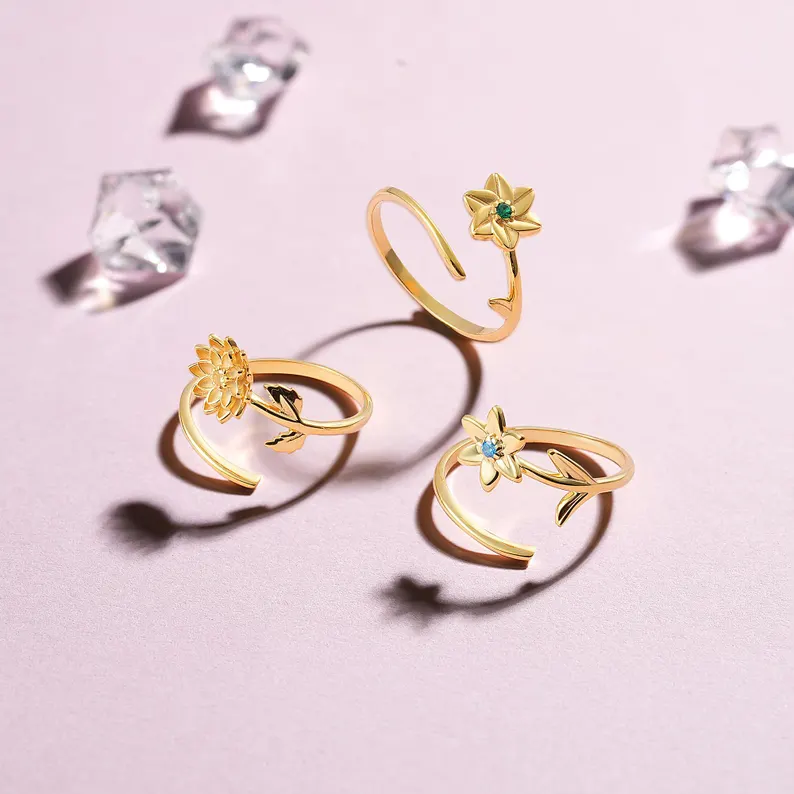 Personalized Rings With Birthstone And Birth Flower Unique Gift For Mother's Day