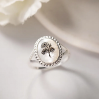 Personalized Pearl Black Agate Oval Birth Flower Ring Mother's Day Gift