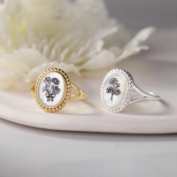 Personalized Pearl Black Agate Oval Birth Flower Ring Mother's Day Gift