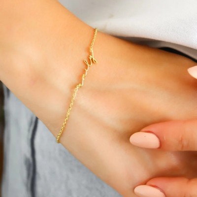 Personalized Dainty Name Bracelet Best Jewelry Gift for Mom