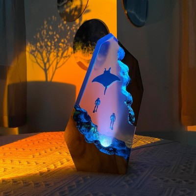 Manta Rays Couple Divers Resin Night Light