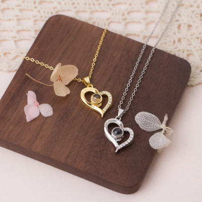 Personalized Heart Shaped Photo Projection Necklace with Picture Inside Memorial Gifts for Her Mother's Day Gift Ideas