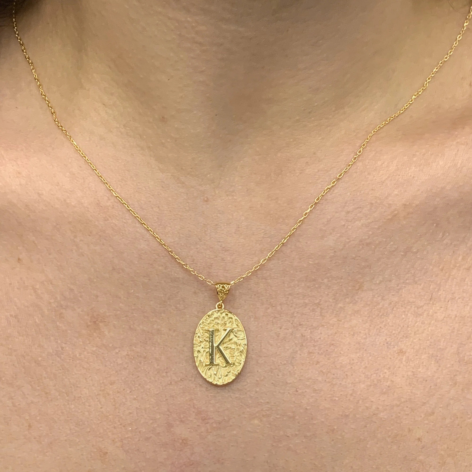 Personalized Dainty Initial Engraved Necklace Best Jewelry Gifts
